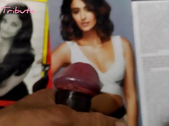 King's Cum Tribute to Aish on 43th & ileana 30th Birthday