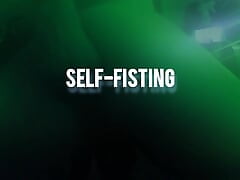 Horny ass needs fists