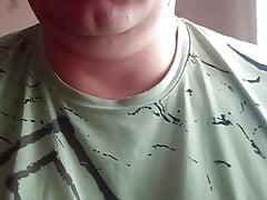 Shaving dick is cum. Huge masturbation cum. Shaved dick. Ready for sucking. Girls and women I have shaving dick. Nice cum.
