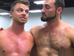 Bound sub stud flogged while mouth gaped