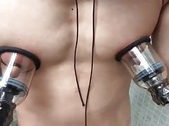 Great nipple play and muscle worship