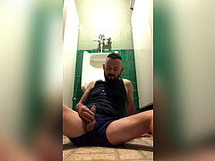 pissing & cumming IN A PUBLIC wc