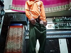 Swiggy Delivery Boy Mustravetion India