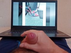 Jerk Off While Watching Pictures Of Studs 2