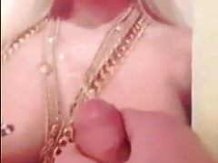 Nicki Minaj topless cum tribute (startits)