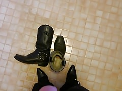Piss in cowboy boots