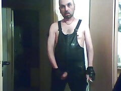 smoke and cum in bikerpants