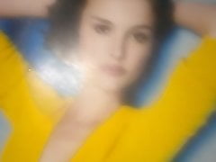 Cum on Natalie portman