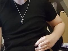 Quick thick cumshot.