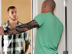 Trevor Laster spreads his legs for older Carter Woods