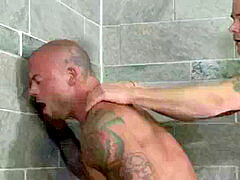 Valentin sensually pulverizes Sean in the shower