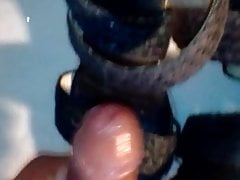 Hermosas plataformas negras My sister's wedges cumshot