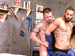 Muscle, latino, gay men fucking