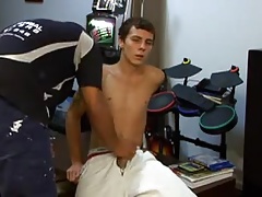 1 dan gets a hand