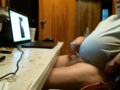 jerking off n cum on myself