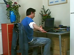 Twinks Bareback on Floor