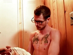 Alex Killian banging the sexy tiny fellow Austin Young