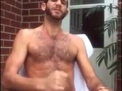 Str8 men jerk off in front yard