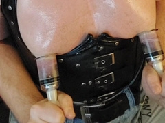 EXTRAORDINARY MONSTROUS PUMPED DUDE NIPS COMPILATION