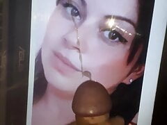 Una buena lecheada a la gordibuena puta
