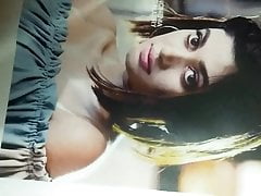 Actress Oviya cum tribute