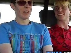 Lucky stranger gets picked up for a gay threesome