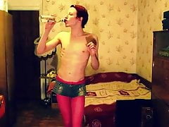 TWINK IS ALWAYS HUNGRY FOR RAW COCK