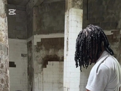 Str8 African Monstercock Enjoys Bottom Donks