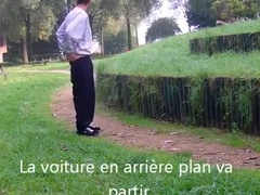 Exhib dans le park et le lengthy de l'autoroute