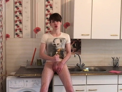 Cool Teenage Wanking OFF and Jizm STIFF in Kitchen