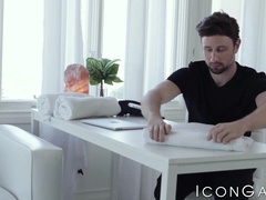 Julian Grey and Drew Dixon take turns rawpounding hardcore