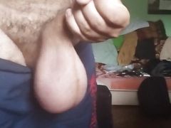 Nice cumshot, feet shaking of pleasure