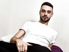 Zack Hunter is hiding and seeking to find a big dick