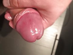 Hot cum fountain in the bathroom