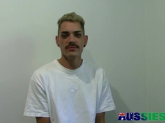 Blue Saw Aussie Queer Beckett Jerks His Rigid Man rod