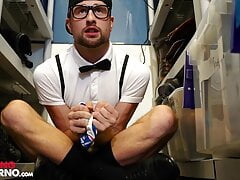FistingInferno - Devin Franco Fists An Obssessed Fan