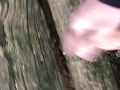 Im Stadtpark wichsen mit mega cum