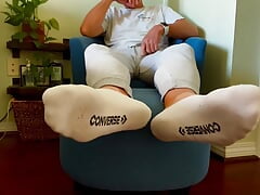 Sexy Feet Show + Hard Dick