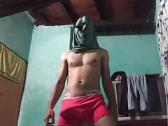 young Latino dances and moves his cock in an erotic way, moves his cock on hot webcam, hard sex and handjob - Jovenpoder