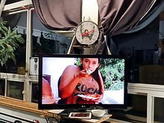 Bruna wants to see the Cumm Chef!