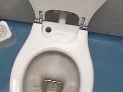 i love pissing