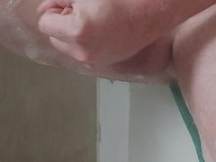 Another Fap sesh in the shower total of bubbles