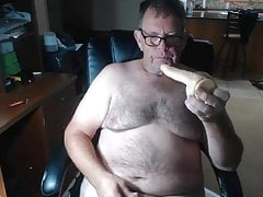 Daddy cums on cam