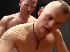 Poz Me Men