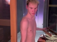 Suck thick dick, sperme bouche amateur, sauna schwul