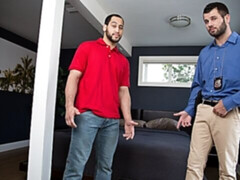 Probation officer Johnny Hill fucks ex-con David Rose