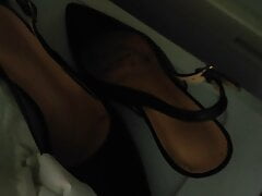 Cun in neighbour dirty heels