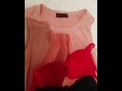 Cum on bra