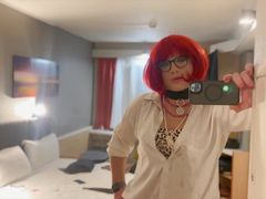 Transform into a sissy crossdresser