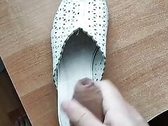 Cum in stepmom's mules